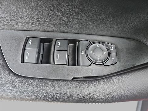 Certified 2020 Chevrolet Blazer LT w/ Sound & Technology Package image 33