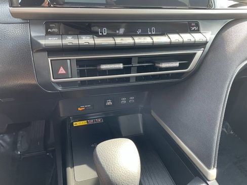 Certified 2025 Toyota Camry LE image 25