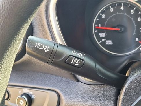 Used 2023 Chevrolet Blazer LT w/ Convenience Package image 16