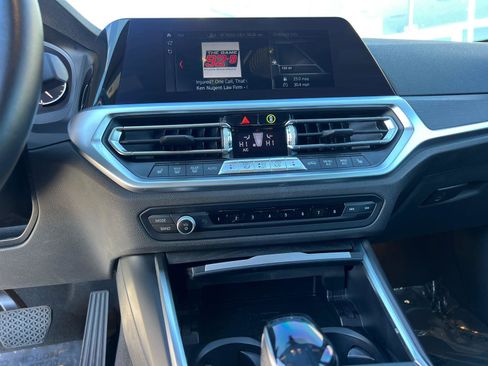 Used 2020 BMW 330i Sedan w/ Convenience Package image 28