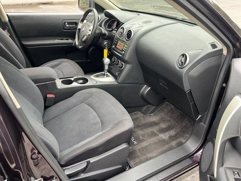 Used 2015 Nissan Rogue S w/ Convenience Package AWD/4WD image 7