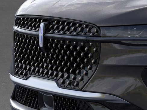 New 2026 Lincoln Nautilus Black Label image 17