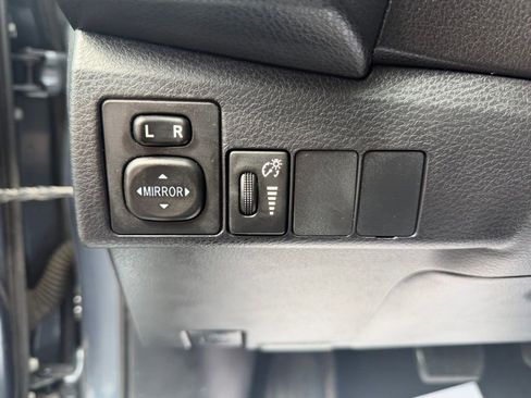 Used 2016 Toyota Corolla S FWD image 18