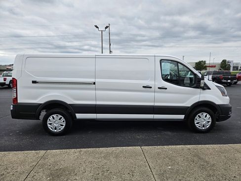 Used 2025 Ford E-Transit Low Roof w/ Load Area Protection Package image 5