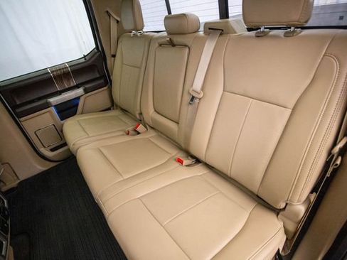 Used 2019 Ford F150 Lariat w/ Equipment Group 502A Luxury image 25