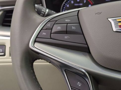 Certified 2024 Cadillac XT5 Premium Luxury w/ LPO, Floor Liner Package AWD/4WD image 11