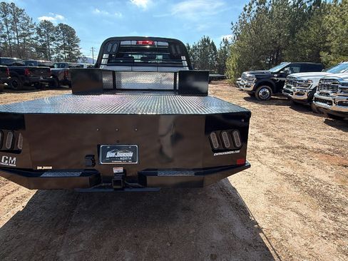 New 2026 RAM 4500 Tradesman w/ Chrome Appearance Group image 9