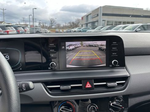 Used 2024 Kia Seltos LX image 30