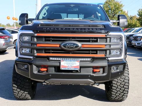 New 2026 Ford F250 Lariat w/ Black Appearance Package image 3