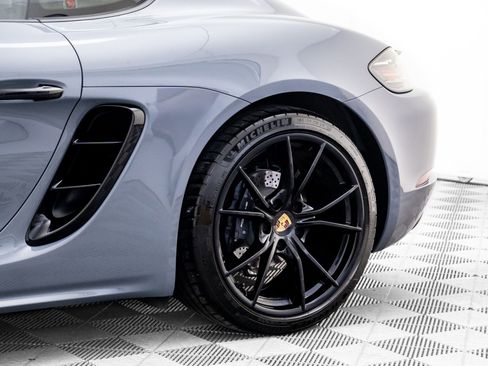 Certified 2024 Porsche 718 Cayman image 36