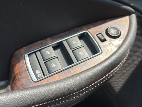 Used 2014 Chevrolet Impala LT w/ Premium Seating Package FWD image 19