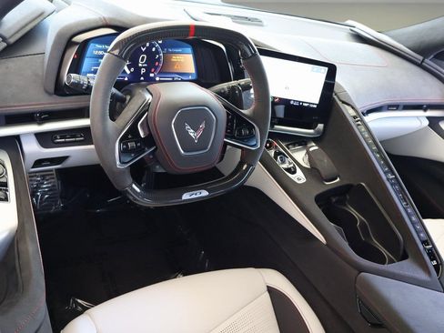 Used 2023 Chevrolet Corvette Z06 image 13