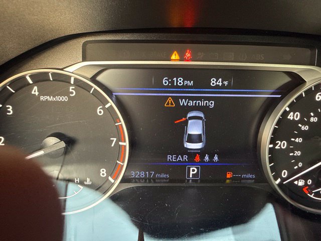 Used 2025 Nissan Altima 2.5 SV FWD image 23