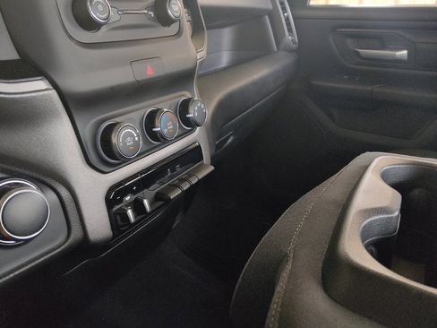 Used 2019 RAM 1500 Tradesman AWD/4WD image 26