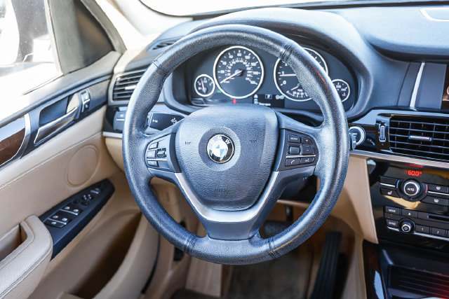 Used 2015 BMW X3 xDrive28i AWD/4WD image 16