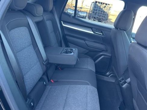 Used 2025 GMC Terrain Elevation image 37