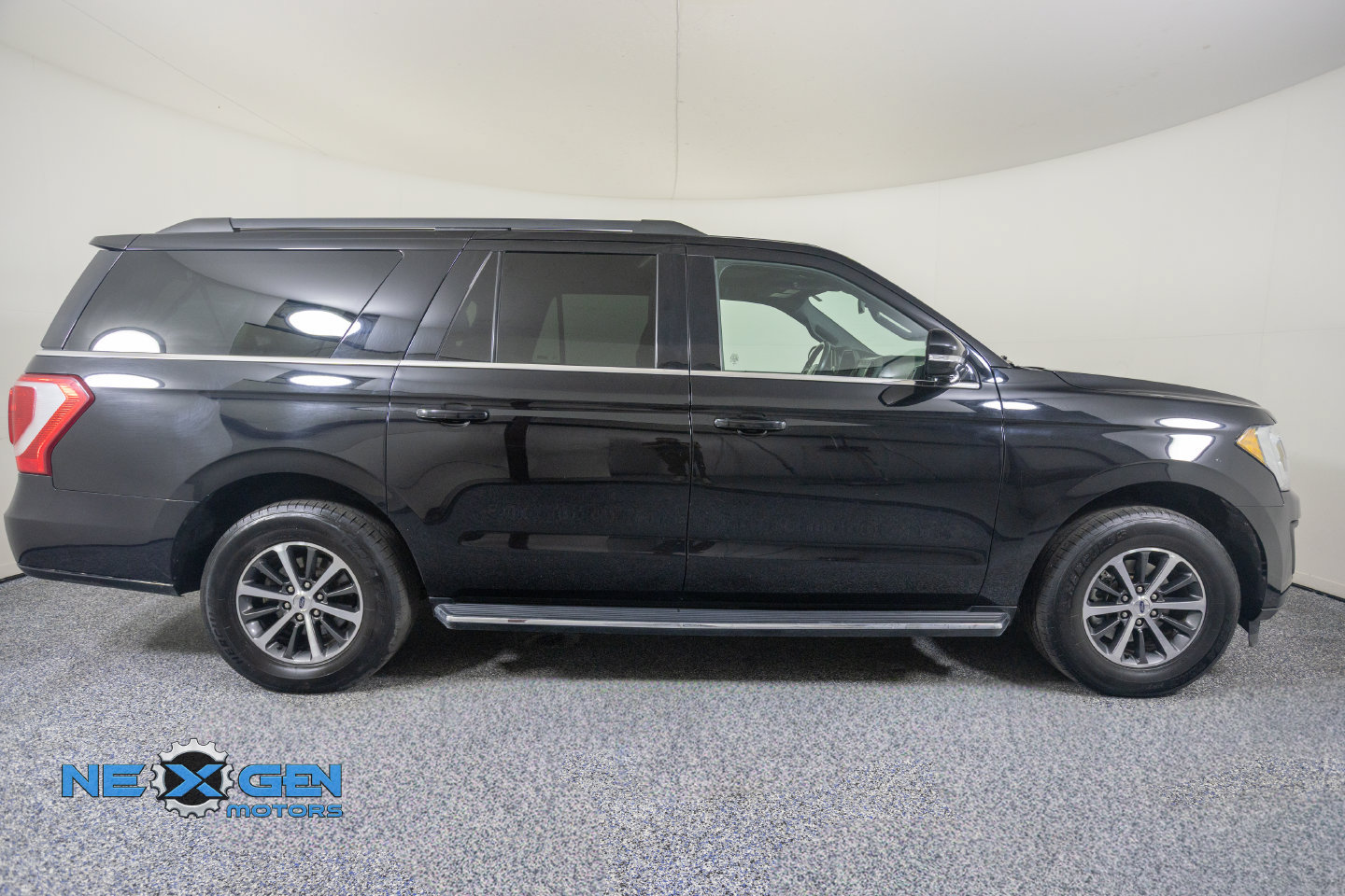 Used 2021 Ford Expedition Max XLT AWD/4WD image 40