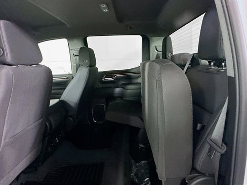 Used 2024 GMC Sierra 1500 Elevation image 27