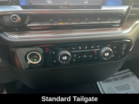 Used 2023 Chevrolet Silverado 1500 LT RWD image 36