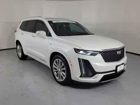 Certified 2024 Cadillac XT6 Premium Luxury w/ Technology Package FWD image 1