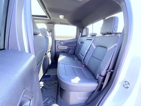 New 2026 GMC Canyon Denali image 19