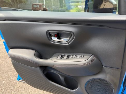 Certified 2026 Honda HR-V Sport image 31