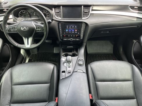 Used 2019 INFINITI QX50 Luxe w/ Navigation Package image 3