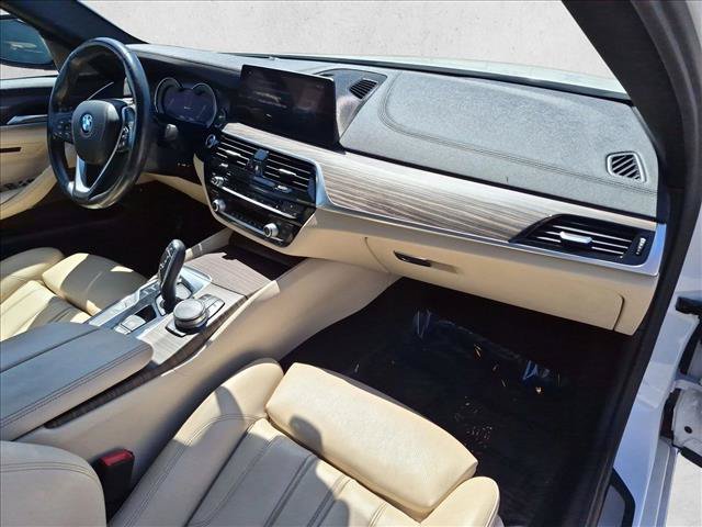 Used 2018 BMW 530e RWD image 23