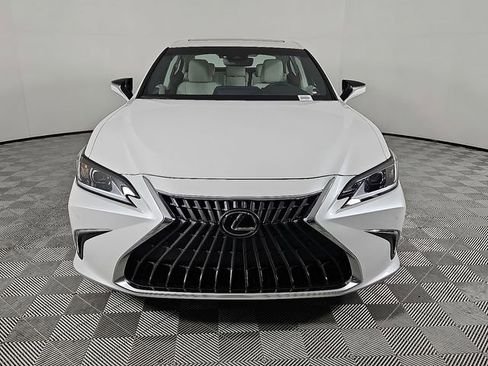 Certified 2025 Lexus ES 350 w/ Premium Package image 2