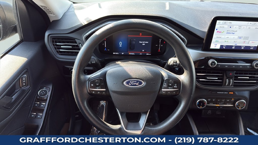 Used 2025 Ford Escape Active AWD/4WD image 22