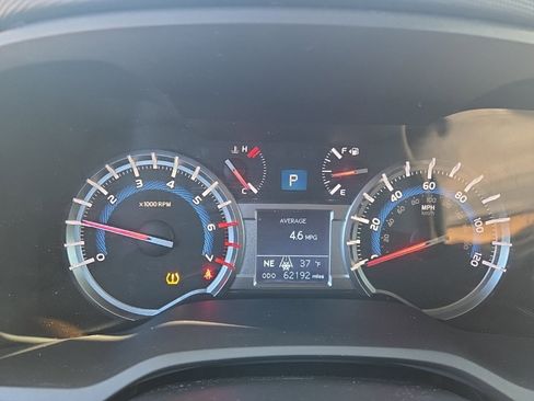 Used 2016 Toyota 4Runner SR5 image 9