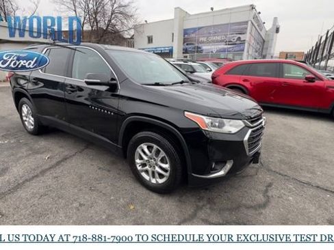 Used 2019 Chevrolet Traverse LT image 7