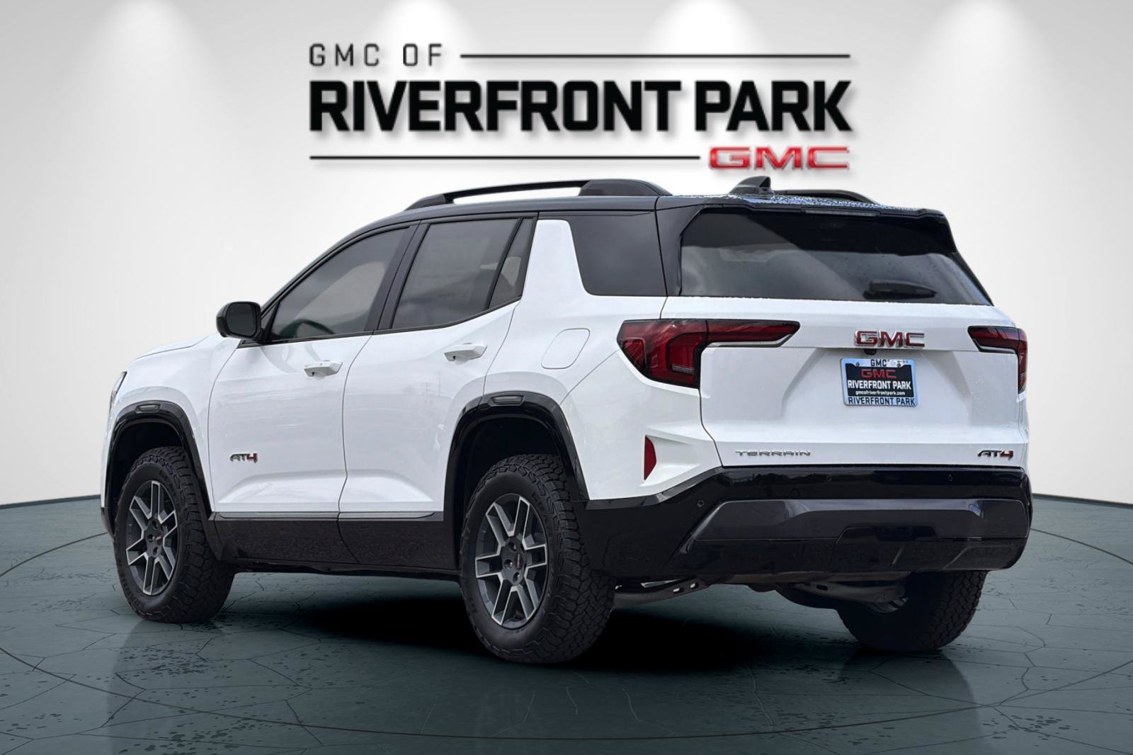 New 2026 GMC Terrain AT4 w/ Convenience Package III AWD/4WD image 5