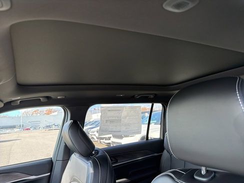 New 2025 Jeep Grand Cherokee L Limited image 14