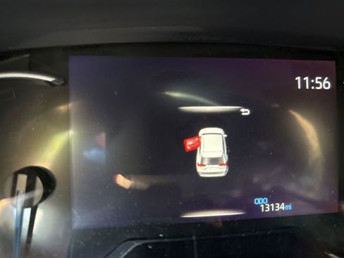 Used 2022 Toyota RAV4 XSE image 7