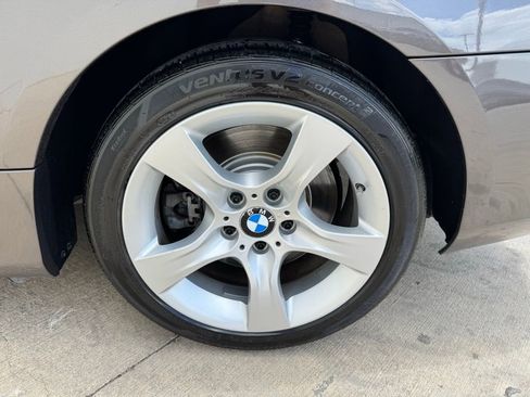 Used 2011 BMW 335i xDrive Coupe image 9