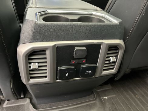 Used 2022 Ford F350 Platinum image 14