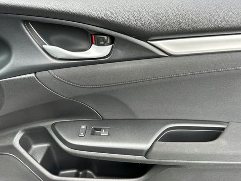 Used 2017 Honda Civic EX image 17