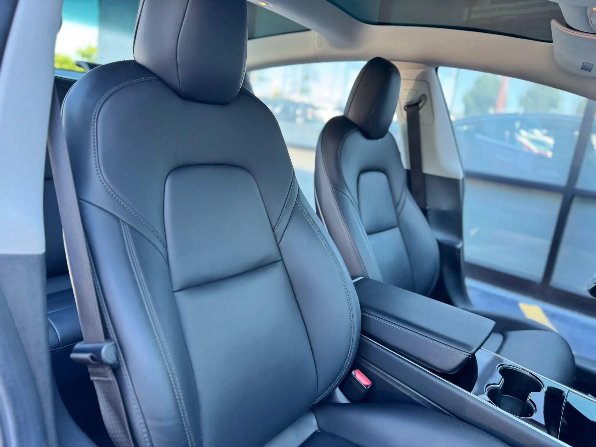 Used 2018 Tesla Model 3 Long Range AWD/4WD image 13