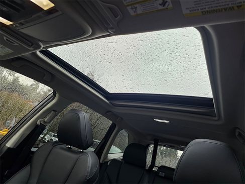 Used 2022 Subaru Forester Limited w/ Popular Package #3 image 22