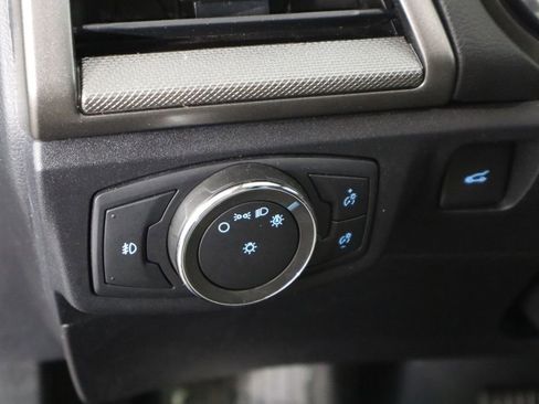 Used 2020 Ford Fusion SE w/ Equipment Group 151A image 23