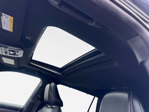 Used 2021 Toyota Highlander XSE image 23