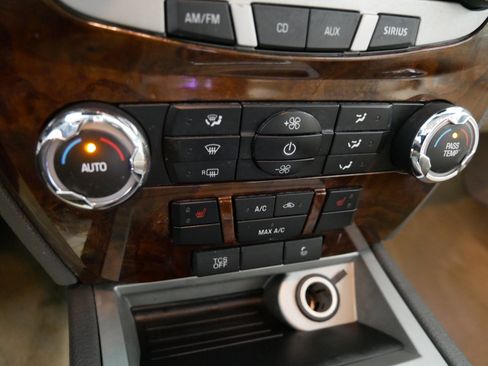 Used 2012 Ford Fusion SEL image 23