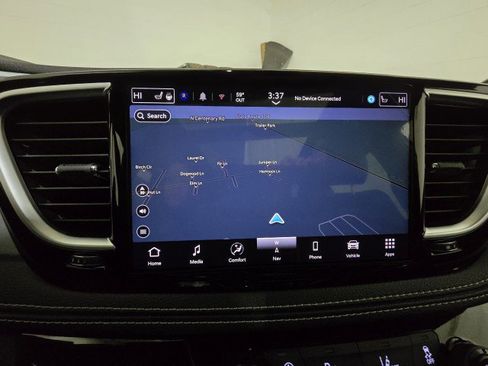 New 2026 Chrysler Pacifica Limited w/ S Appearance Package image 28