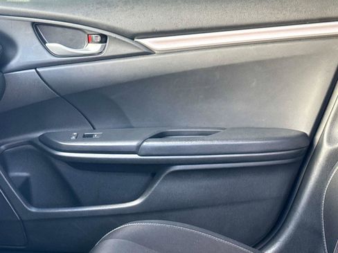 Used 2020 Honda Civic Sport image 19