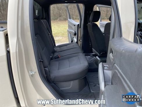 Used 2024 Chevrolet Colorado W/T image 34