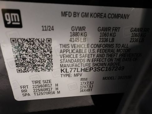 Used 2025 Chevrolet Trax LT FWD image 31