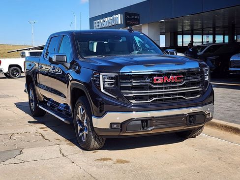 New 2026 GMC Sierra 1500 SLT w/ SLT Premium Plus Package image 2