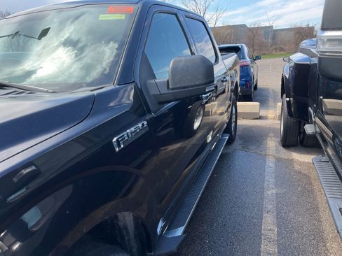 Used 2016 Ford F150 XLT w/ Equipment Group 302A Luxury AWD/4WD image 7