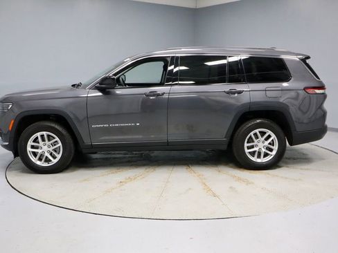 Used 2024 Jeep Grand Cherokee L Laredo w/ Luxury Tech Group I image 9
